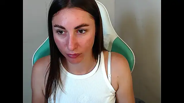 Cammil1a horn online show from July 16, 2026, 10:56 am