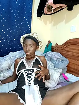 ebonytess online show from June 15, 2026, 7:13 pm