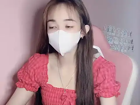 Alee8668 online show from June 14, 2026, 8:26 am