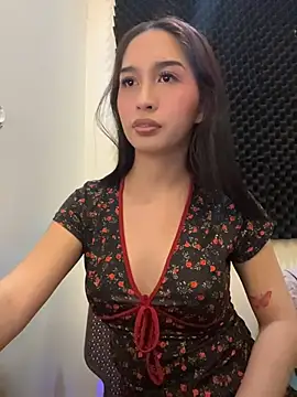 lovely samina online show from July 2, 2026, 3:18 am