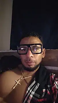 BigBlackMagicStic online show from July 10, 2026, 9:48 pm