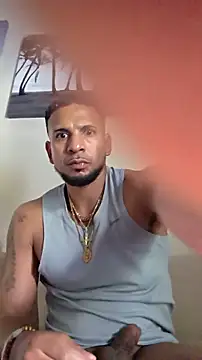 BigBlackMagicStic online show from June 10, 2026, 5:03 pm