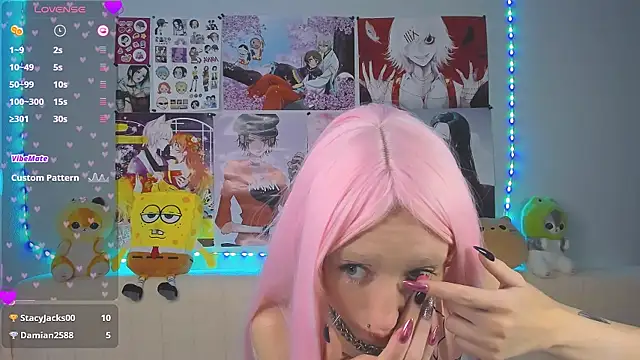 Katia Nabiee online show from June 10, 2026, 5:14 pm