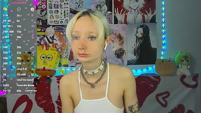 Katia Nabiee online show from June 5, 2026, 4:17 am