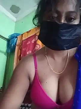 Snapshot of Sayanichatterjee024 chatting on June 18, 2026, 5:07 pm Sayanichatterjee024 online show from June 18, 2026, 5:07 pm