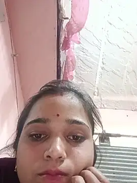 Snapshot of HODEEPA45 chatting on June 1, 2026, 10:37 am HODEEPA45 online show from June 1, 2026, 10:37 am
