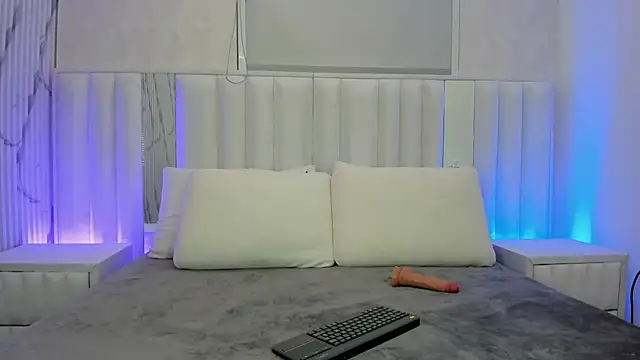 Snapshot of kyle_lovee chatting on July 3, 2026, 11:28 am kyle lovee online show from July 3, 2026, 11:28 am
