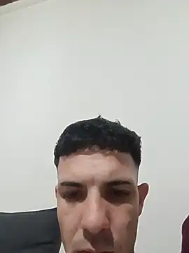 Porprivado1 online show from July 20, 2026, 10:01 pm