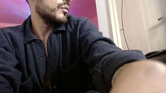 MalekXarxxx online show from June 19, 2026, 4:40 am
