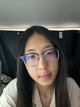 tianxin686 online show from June 3, 2026, 5:39 pm