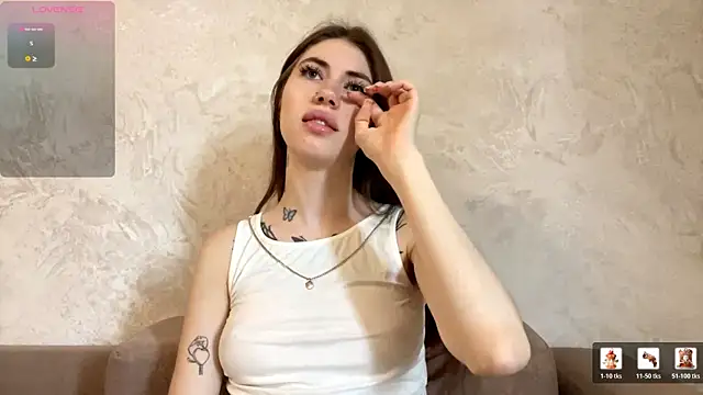 Snapshot of MonikaSullivan chatting on July 15, 2026, 11:17 am MonikaSullivan online show from July 15, 2026, 11:17 am