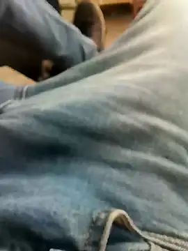 Snapshot of Singlemaleforcouples chatting on December 15, 2024, 11:34 am Singlemaleforcouples online show from December 15, 2024, 11:34 am