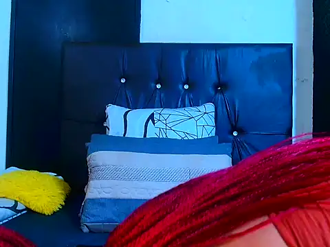 sexybitchh22 online show from June 29, 2026, 7:13 pm