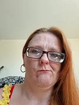 Naughtybutnicedaisy online show from July 15, 2026, 10:44 am