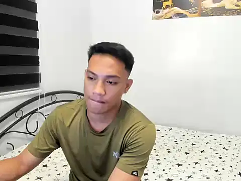 urfucker vinz online show from June 24, 2026, 3:54 pm