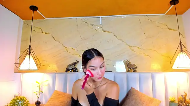 Snapshot of Natty_Mendez chatting on July 8, 2026, 12:28 pm Natty Mendez online show from July 8, 2026, 12:28 pm