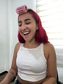 Juliethademon online show from June 22, 2026, 2:14 pm