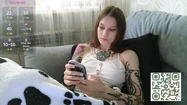 Little skinnyDevil online show from July 13, 2026, 12:43 am