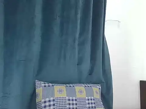Naughtysavage online show from June 6, 2026, 10:31 am