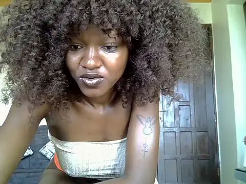 Snapshot of Urfavvduo chatting on July 18, 2026, 5:49 am Urfavvduo online show from July 18, 2026, 5:49 am