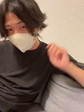 Natsu x  online show from June 27, 2026, 4:13 pm
