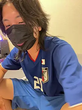 Natsu x  online show from June 15, 2026, 12:05 pm