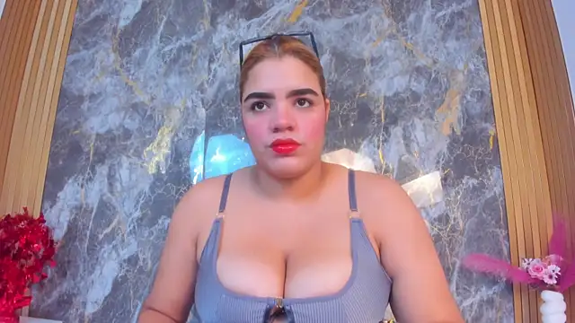AMMY HONEY online show from July 16, 2026, 7:44 pm