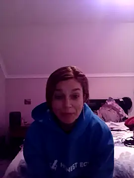 fresasabrosa69 online show from June 20, 2026, 3:11 am