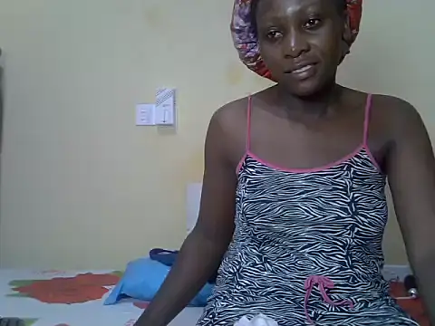 sweetjuana online show from July 7, 2026, 3:26 pm