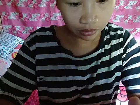 Itsme Foxy Shantale online show from June 14, 2026, 11:39 pm