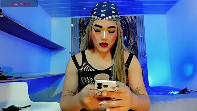 lisa armas online show from June 12, 2026, 2:48 pm