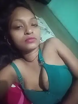 kajal jain00 online show from June 12, 2026, 7:55 pm