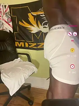 DaDarkLord online show from July 25, 2026, 3:40 pm