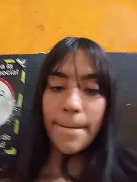 candy Camilaa online show from June 5, 2026, 2:56 pm