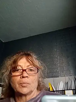 ZlataLove777 online show from June 11, 2026, 12:02 pm