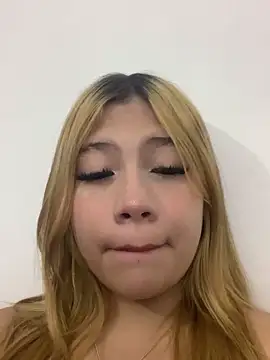 zury cute1 online show from June 11, 2026, 3:47 am