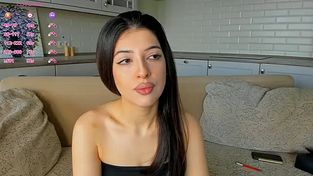 SwiiityKiss online show from July 21, 2026, 6:04 am