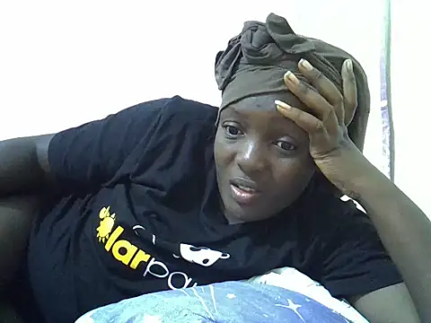 Snapshot of Hot-Zelinda chatting on July 9, 2026, 3:51 am Hot-Zelinda online show from July 9, 2026, 3:51 am
