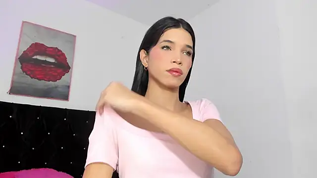 AlissonMoret online show from July 6, 2026, 12:45 pm