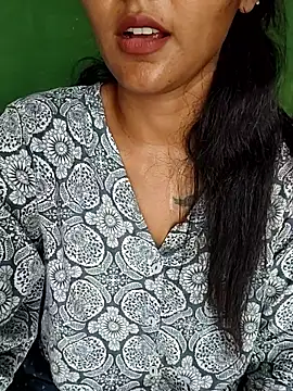 Snapshot of Miss-cutee chatting on June 18, 2026, 11:48 am Miss-cutee online show from June 18, 2026, 11:48 am
