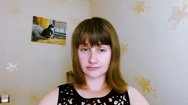 AlinaTailor online show from June 16, 2026, 5:02 pm