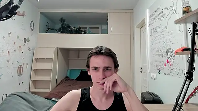 urgoddessboy online show from June 10, 2026, 6:20 pm