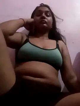 TRISHA0404 online show from June 20, 2026, 8:25 pm