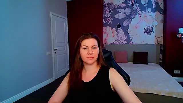 LunaKissesx online show from June 23, 2026, 11:30 am