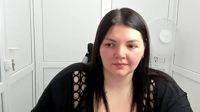 MargaretDark online show from June 15, 2026, 12:16 pm