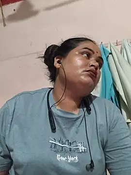 Snapshot of Pallavi_bhabi chatting on July 24, 2026, 5:42 pm Pallavi bhabi online show from July 24, 2026, 5:42 pm