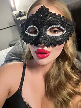 AlexandraMoore03 online show from July 4, 2026, 5:39 pm