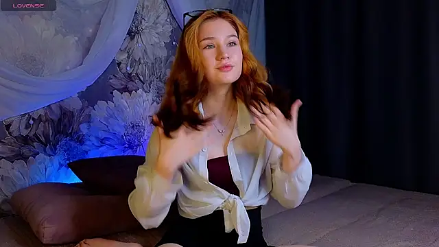 kataleya228 online show from July 25, 2026, 1:06 pm