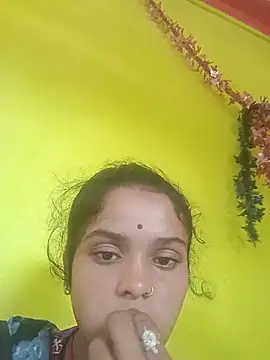 Snapshot of Hot_dia92 chatting on July 14, 2026, 6:07 am Hot dia92 online show from July 14, 2026, 6:07 am
