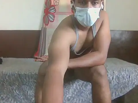 Snapshot of Xmaster2312 chatting on July 18, 2026, 7:39 am Xmaster2312 online show from July 18, 2026, 7:39 am